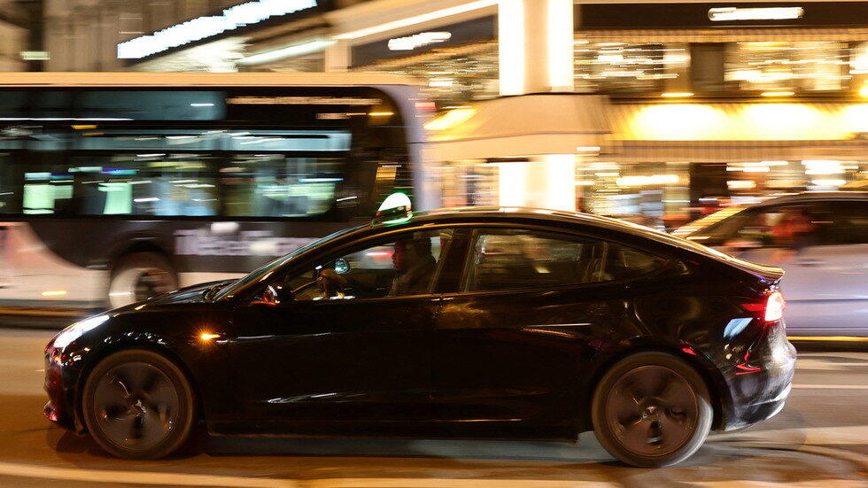 tesla electric car