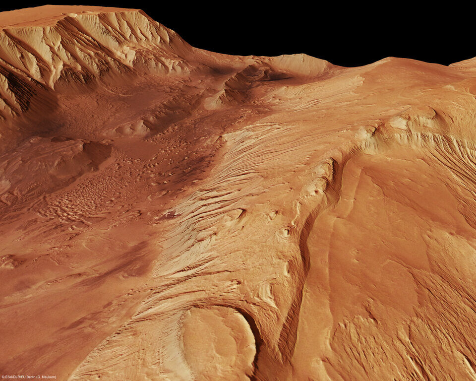Click to enlarge Candor Chasma