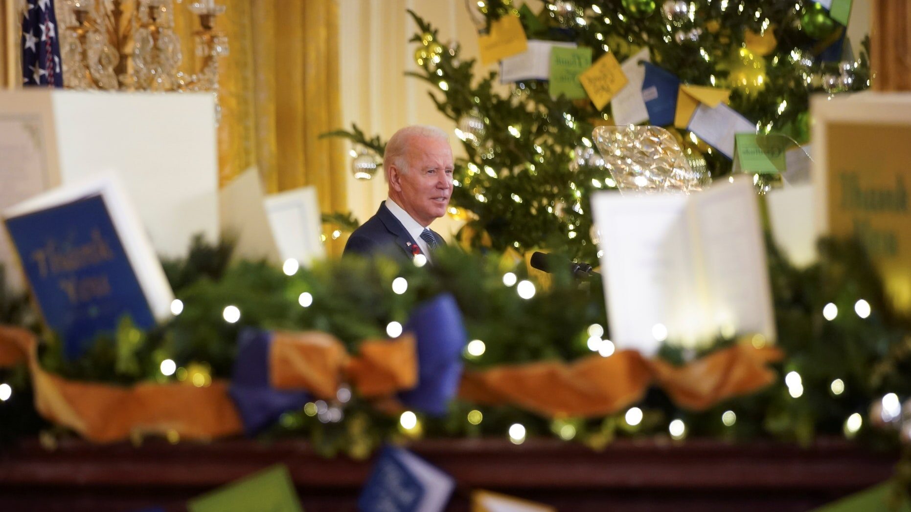 Click to enlarge biden christmas white house 2021