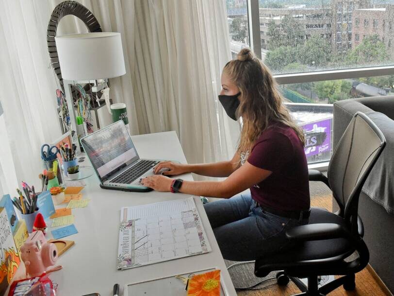 Click to enlarge woman desk mask