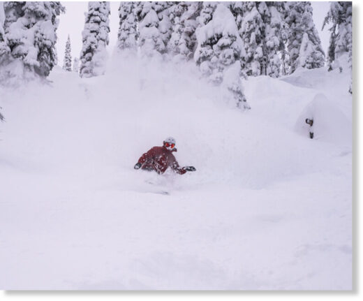 Epic powder in Whitewater, BC after 110cms in the past week. @bradstakilo getting amongst it.