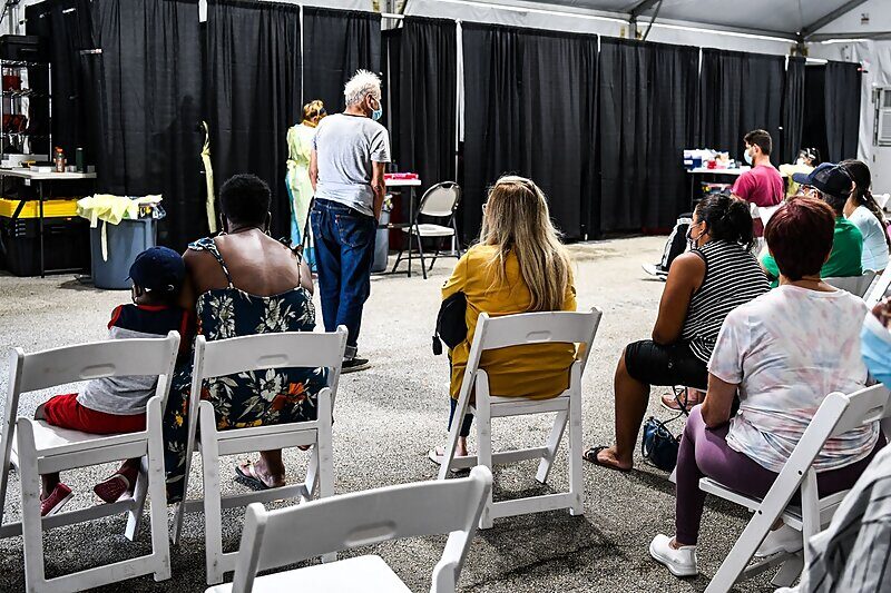 Click to enlarge vaccination clinic florida