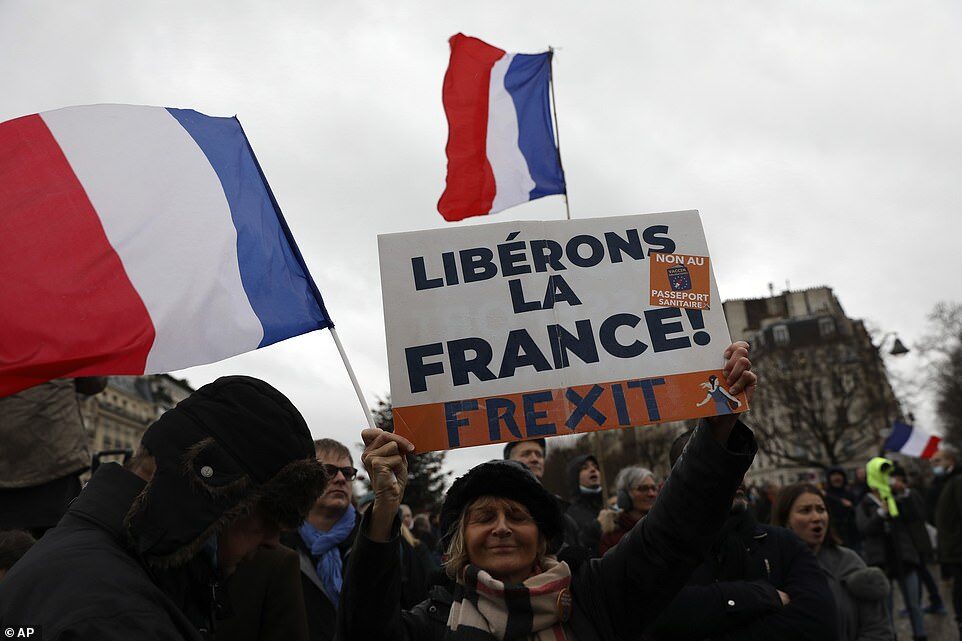 Click to enlarge france protest