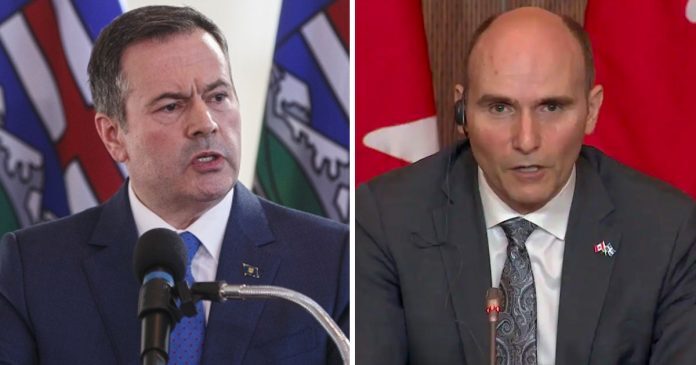 Jason Kenny Jean-Yves Duclos mandate vaccines canada