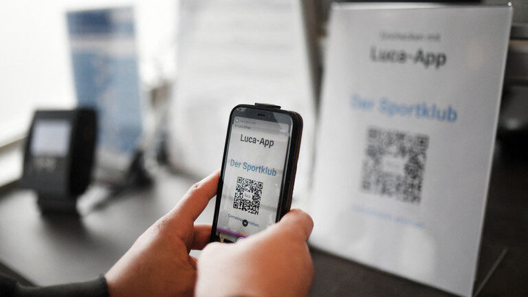 Click to enlarge Luca contact-tracing app
