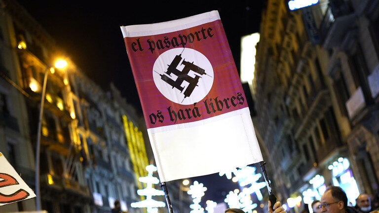 vaccine protest swastika