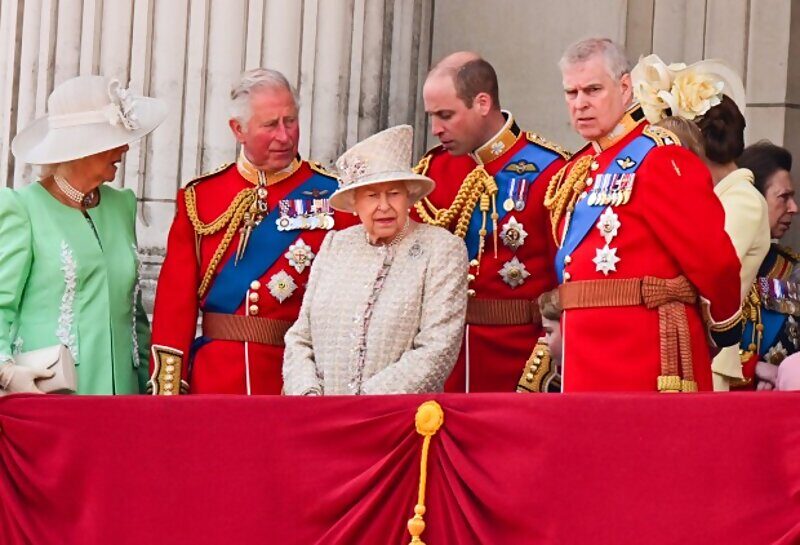 royal family charles elizabeth 2 william andrew