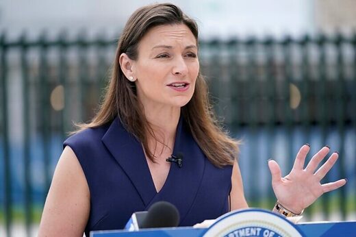 Lunatic Florida Dem Gov. candidate compares Ron DeSantis to Hitler