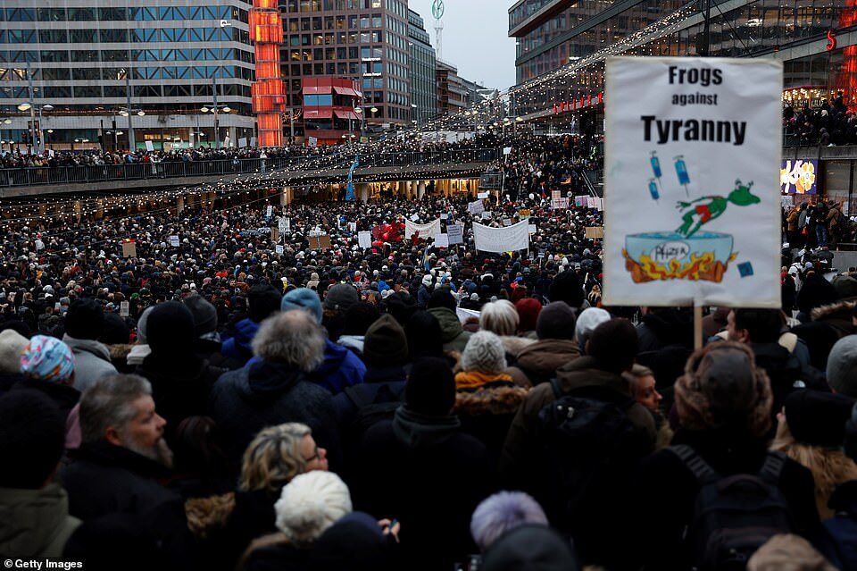 Click to enlarge sweden protest vaccine