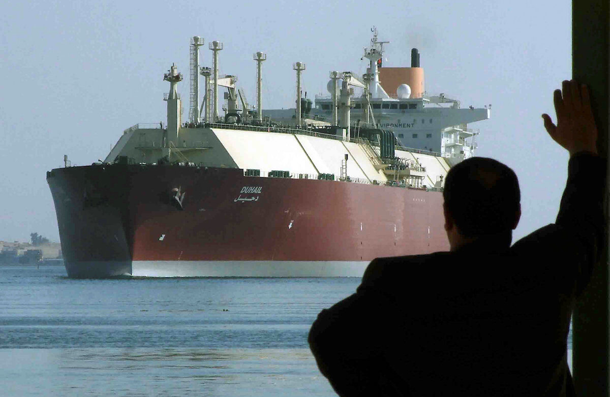 Click to enlarge LNG gas tanker