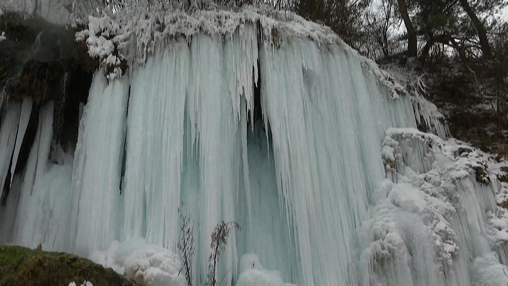 Thermal waterfall in Toplita frozen