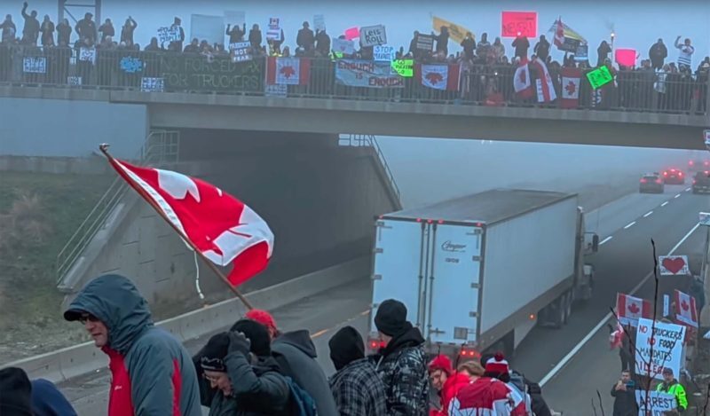 canada truck convoy mandate vaccine protests