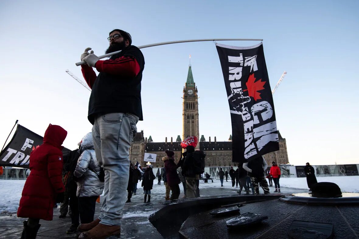 Click to enlarge Parliament hill protest 7