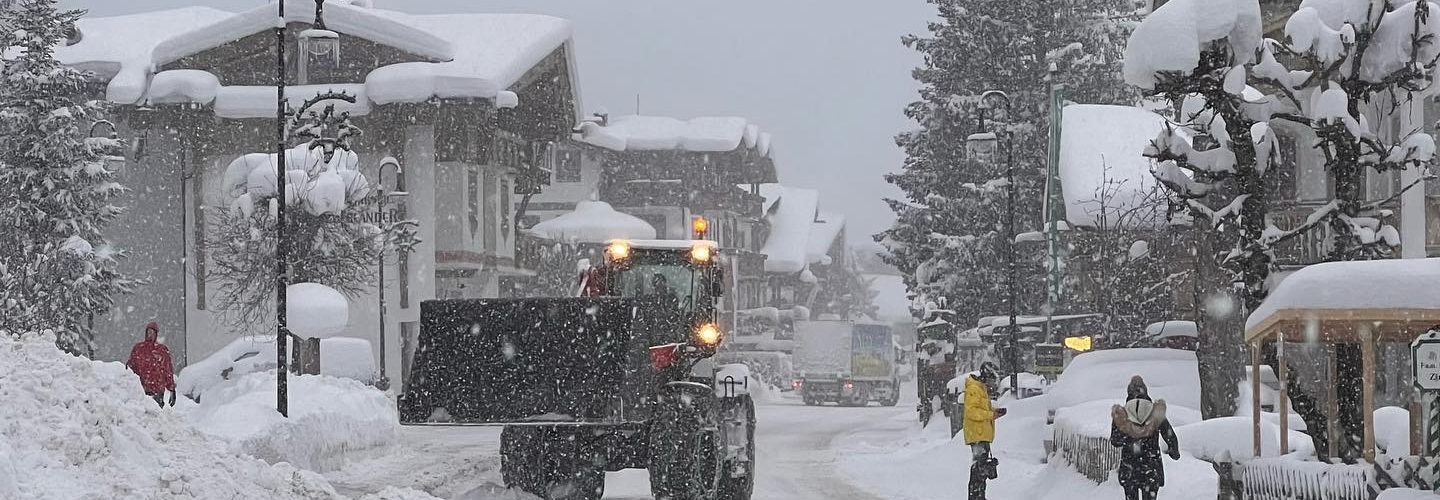Click to enlarge snow