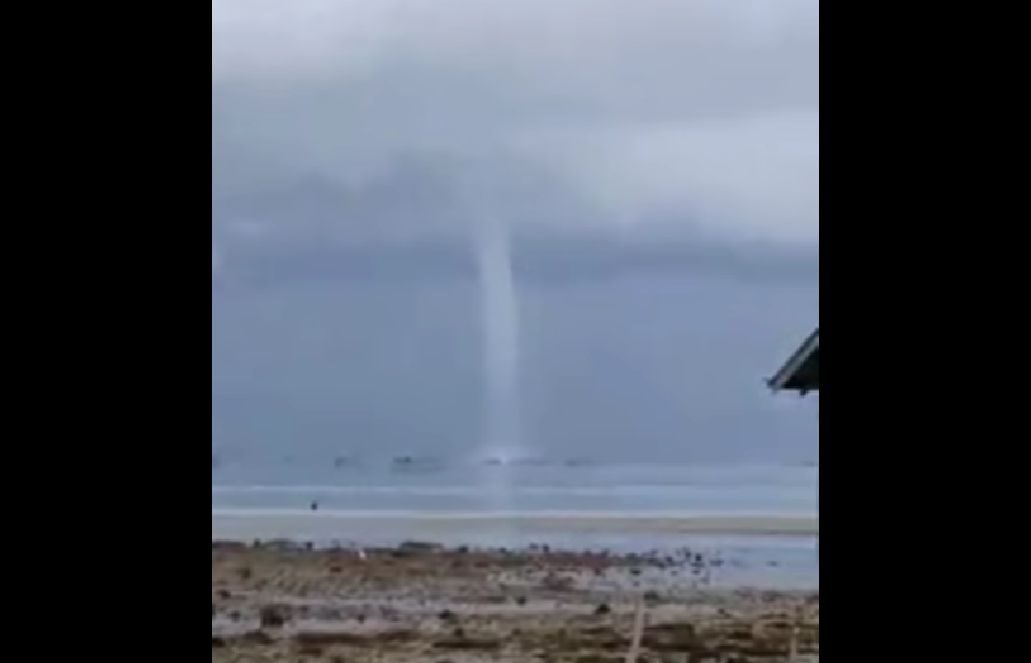 waterspout