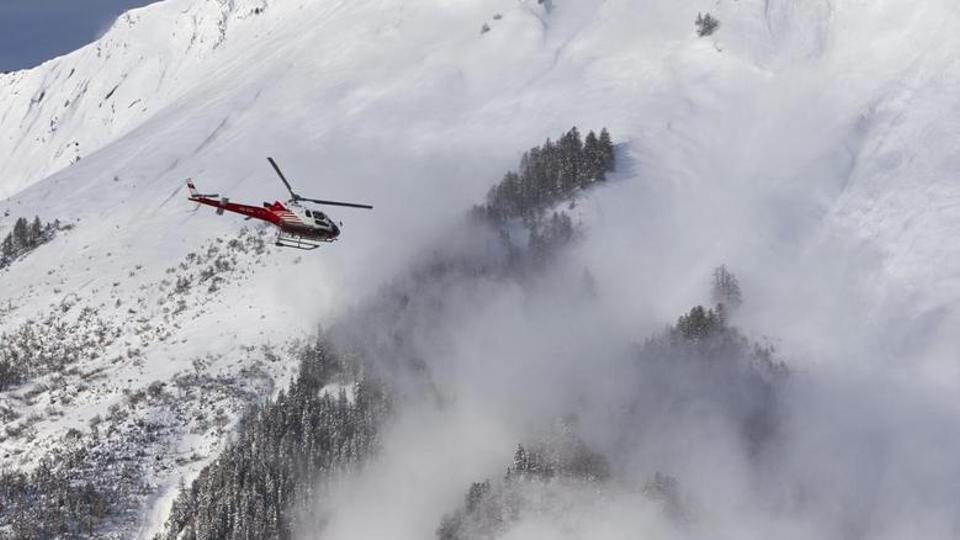 Click to enlarge Austrian and Swiss helicopters were deployed.