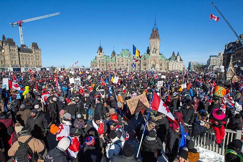 Click to enlarge convoy protest ottawa