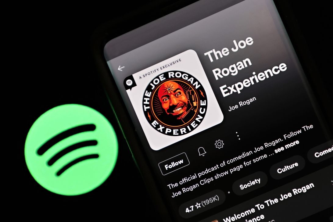 Joe rogan cell phone
