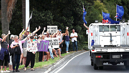Click to enlarge Crowd waves truck