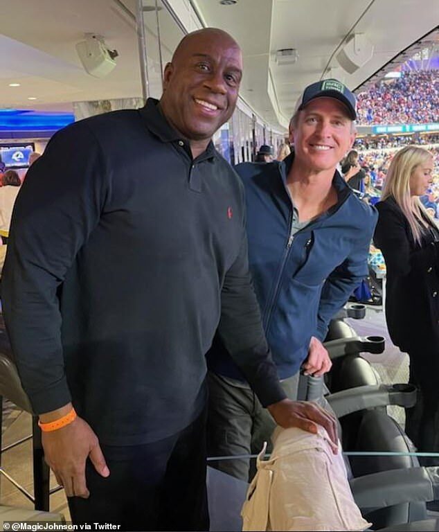 Click to enlarge magic johnson newsome