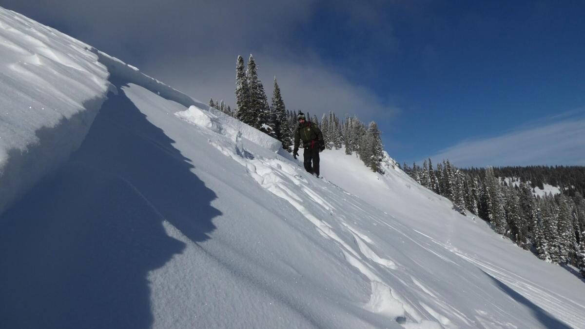 The avalanche crown was measured 4-11 inches deep and 75 feet wide.