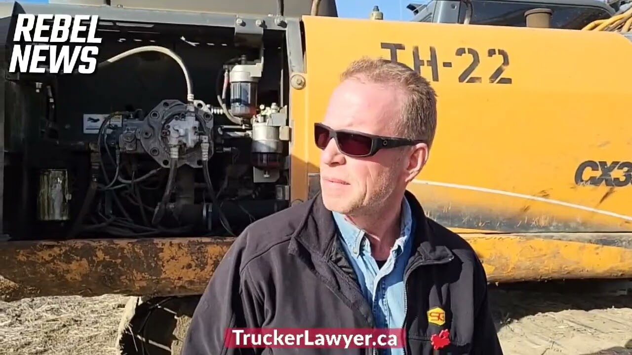 Click to enlarge heavy equipment damaged truck convoy RCMP coutts