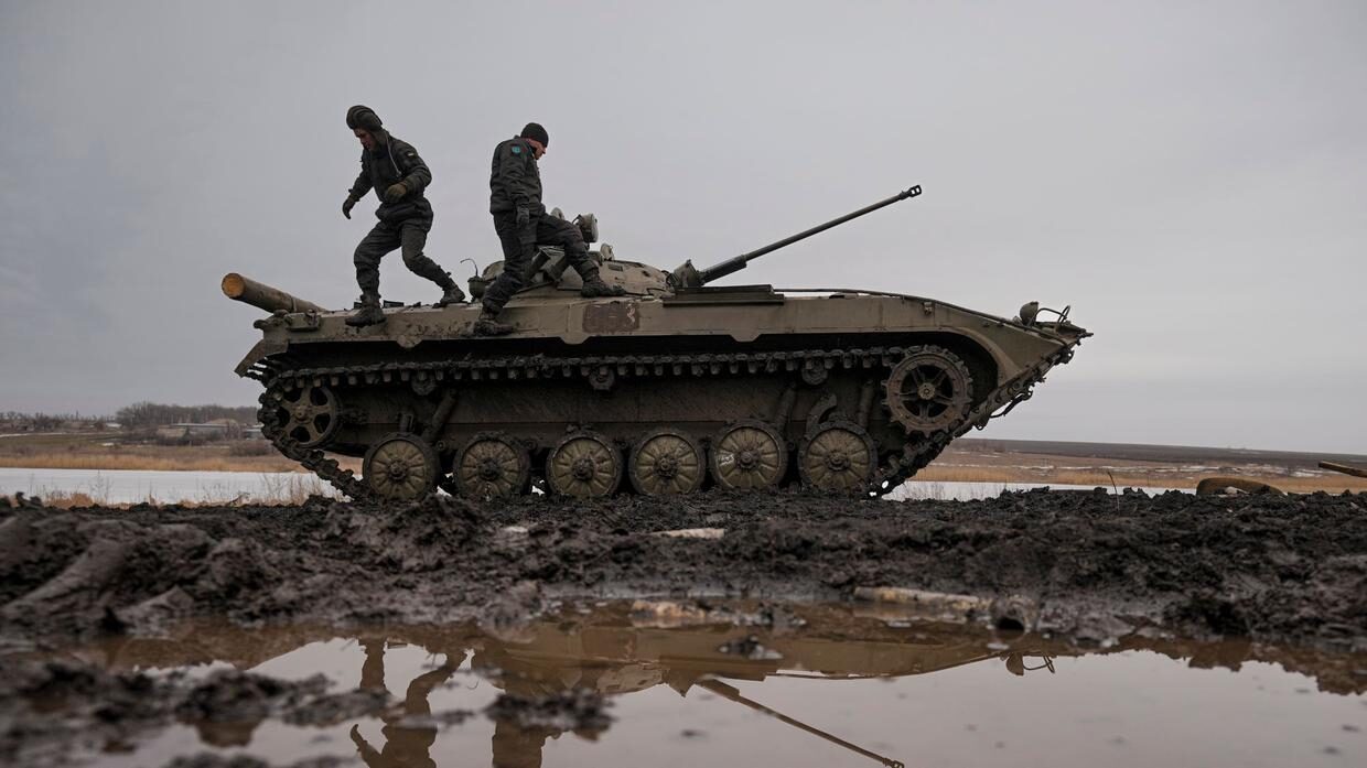 Click to enlarge ukraine tank war training