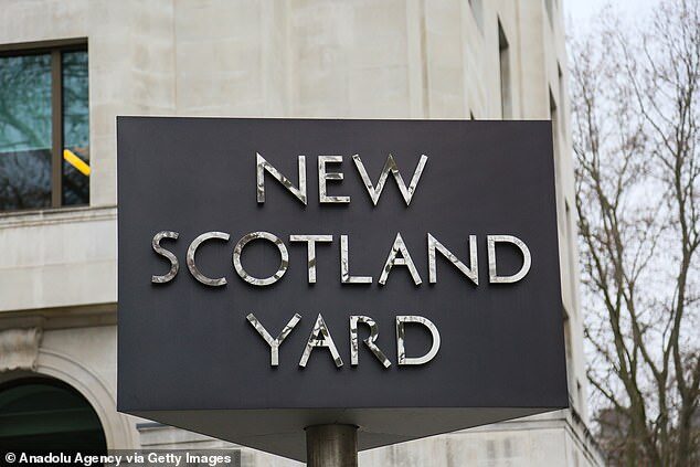 Click to enlarge Met police scotland yard