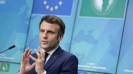 Click to enlarge Macron