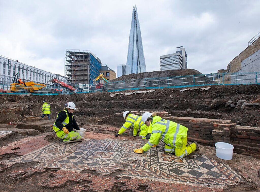 roman mosaic london