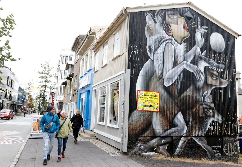 graffiti iceland