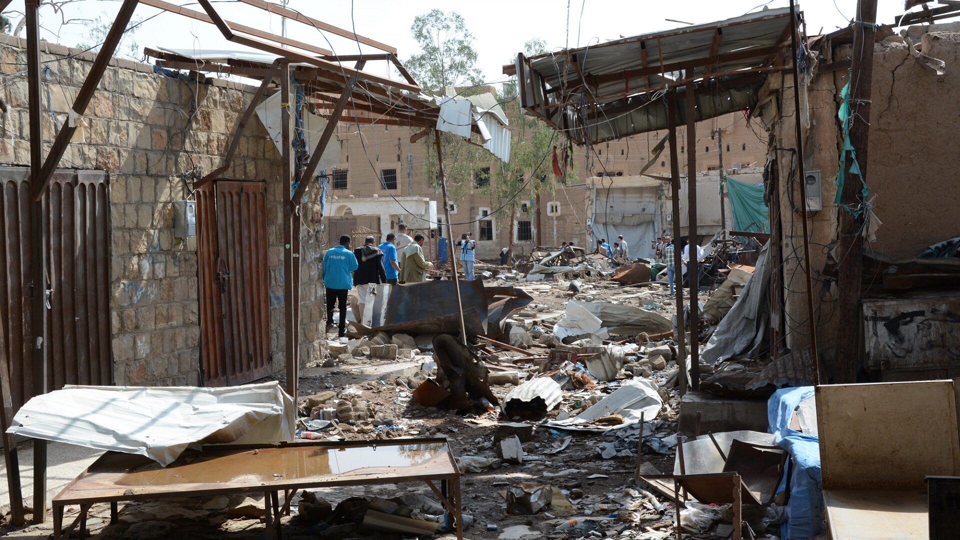Click to enlarge yemen airstrike saudi