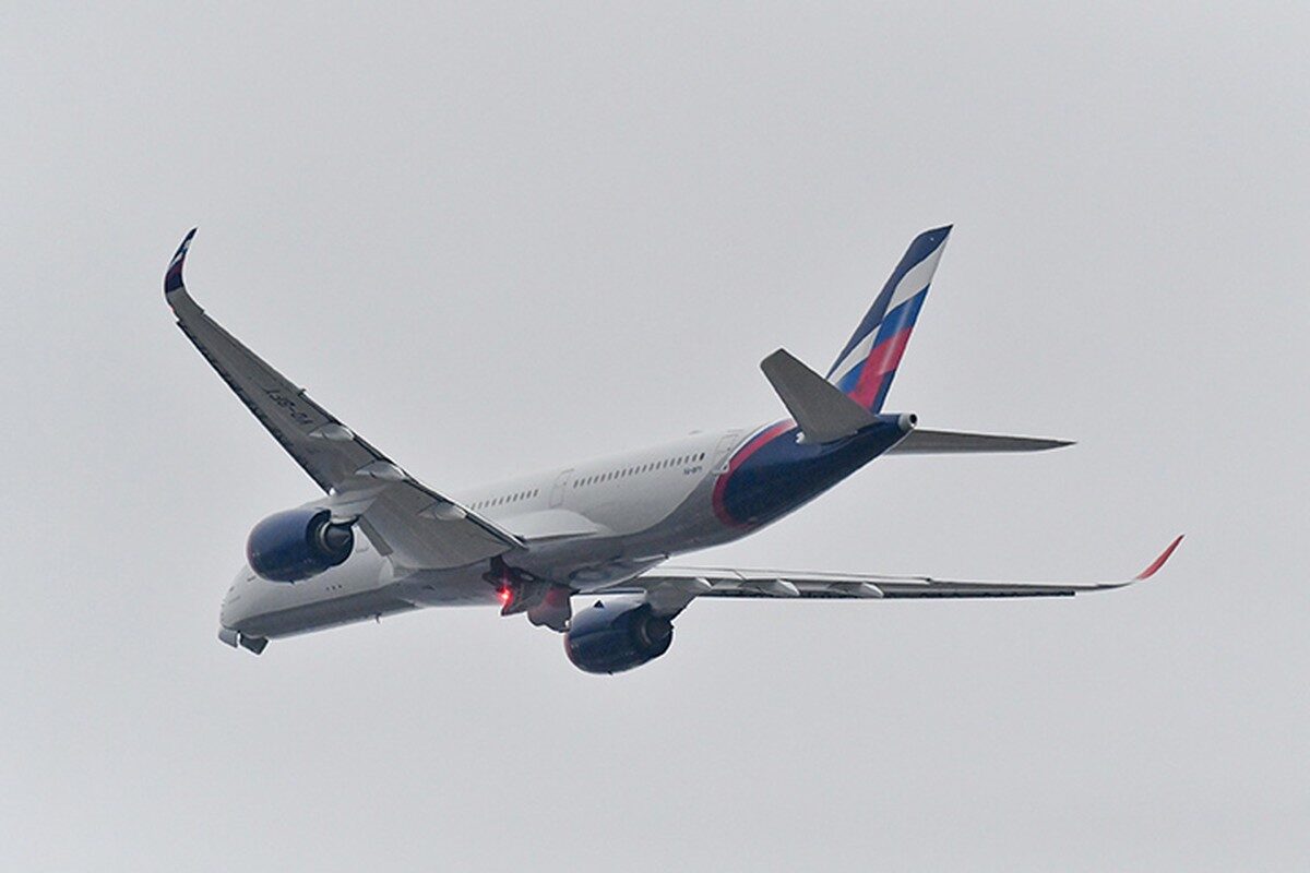 airplane