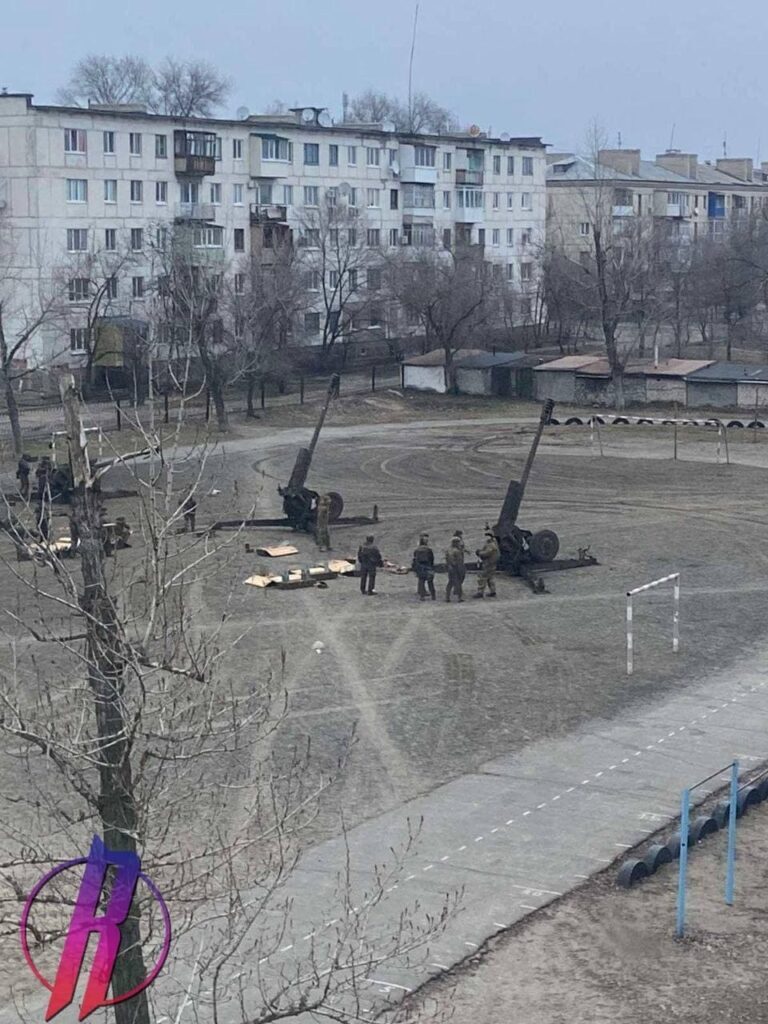 Click to enlarge ukraine military residential