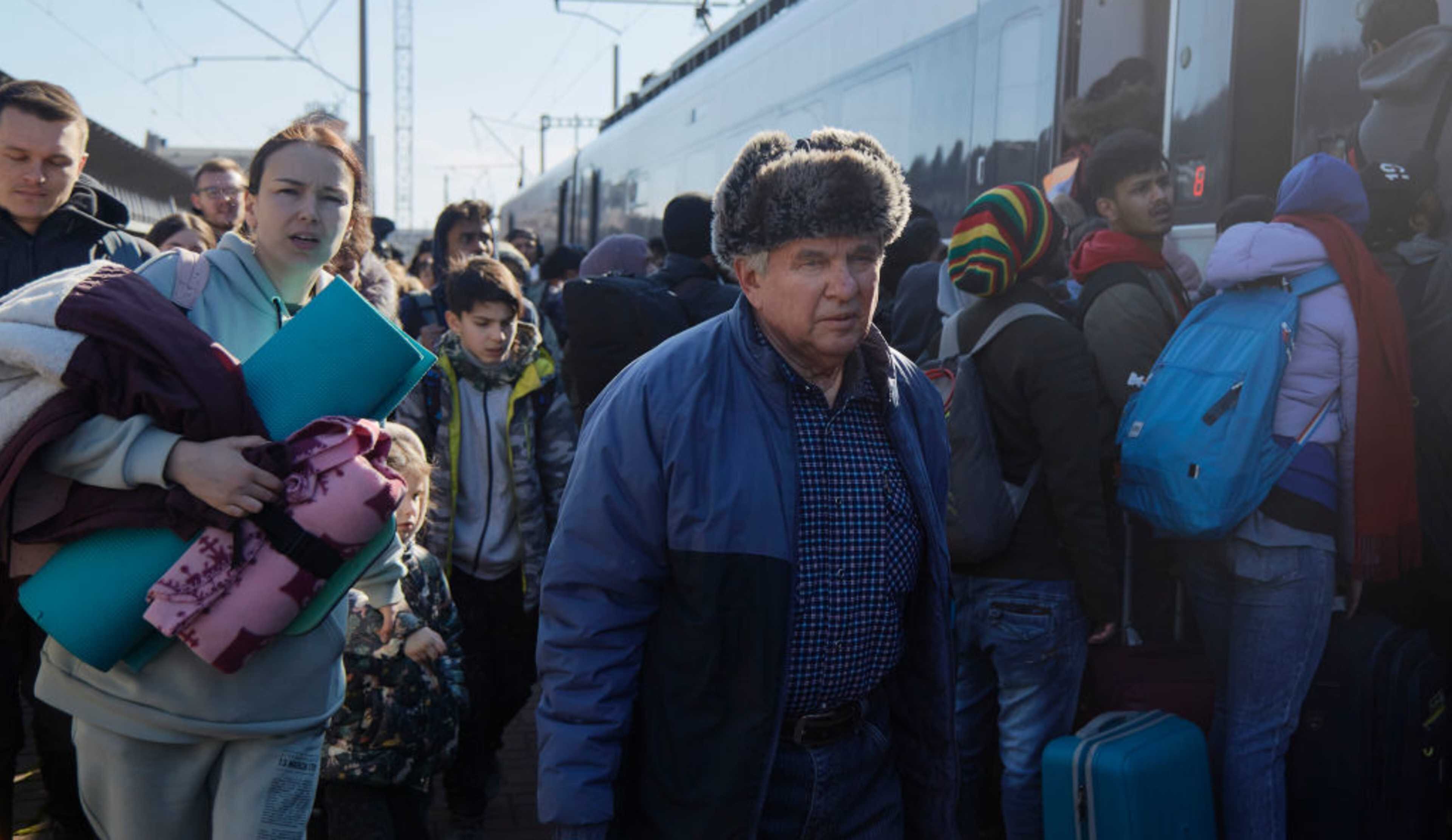 children donbass evacuation media spin