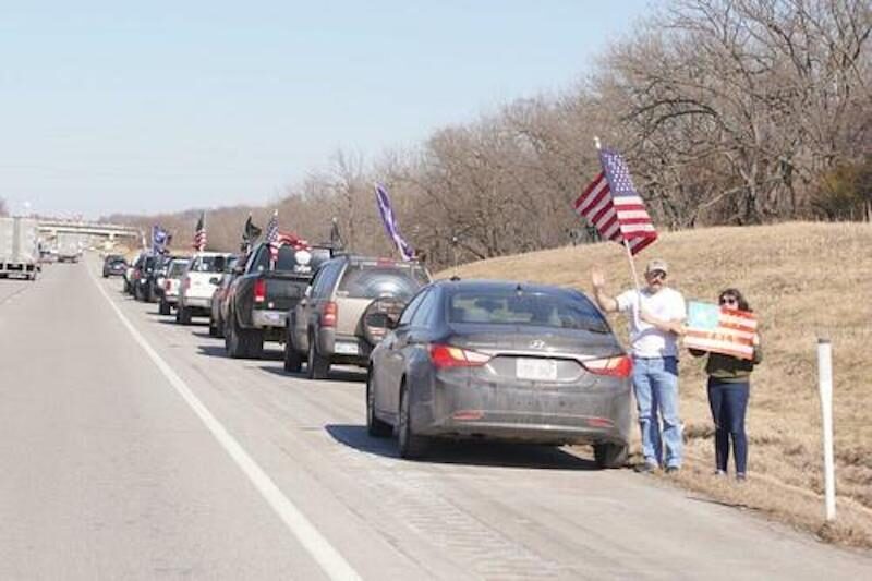 Click to enlarge Convoy supporters in Oklahoma on Feb. 27, 2022.