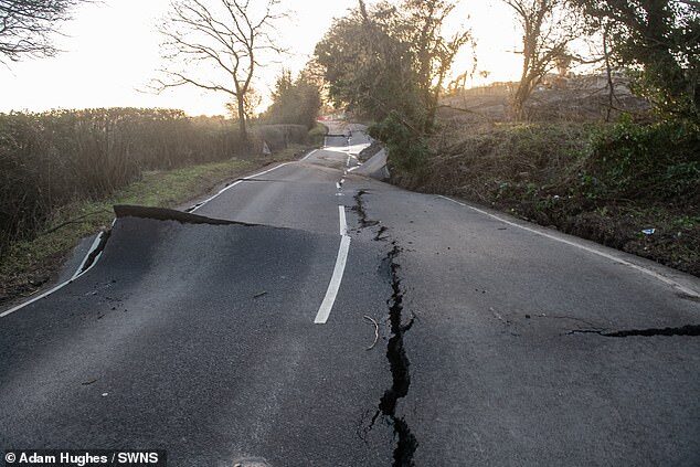 Click to enlarge landslip road