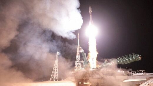 Click to enlarge OneWeb Russian rocket