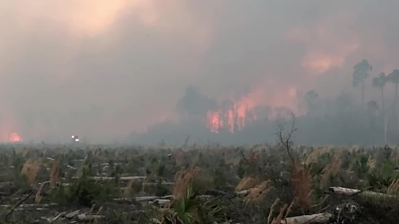 Crews in the Florida Panhandle
