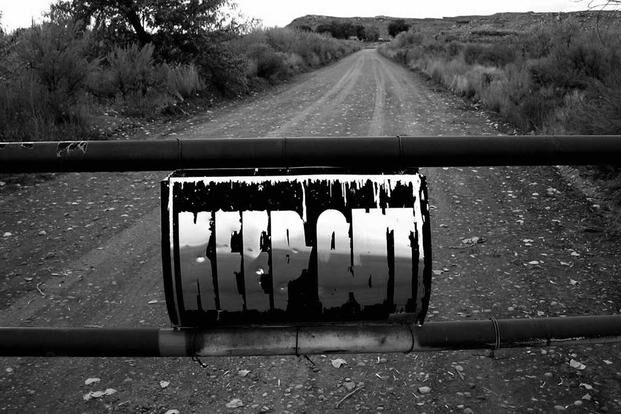 Click to enlarge skinwalker ranch gate ufo