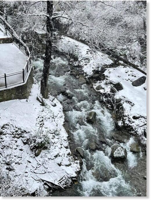snow