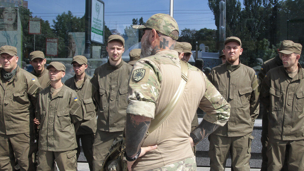 Azov nazi ukraine wolfsangel tattoo