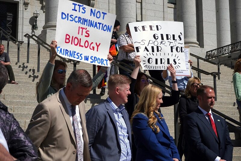 Click to enlarge utah parents protest transgender sports girls