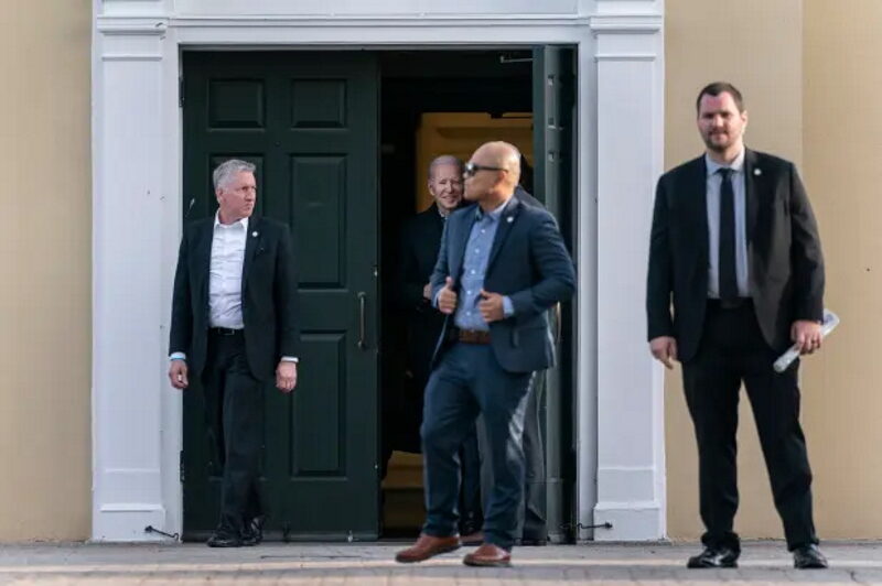 Click to enlarge biden secret service