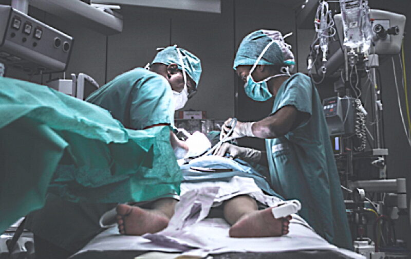 surgery operating room black doctors