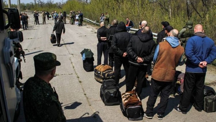 Click to enlarge Russia Ukraine prisoner exchange