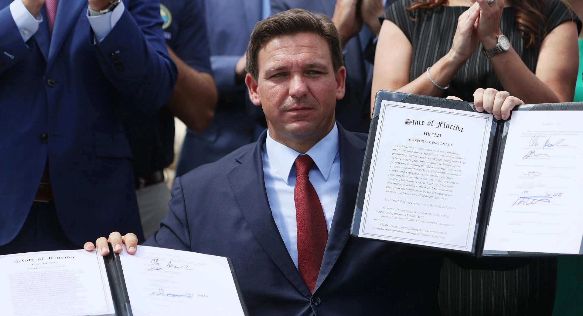 Click to enlarge ron desantis bill signed