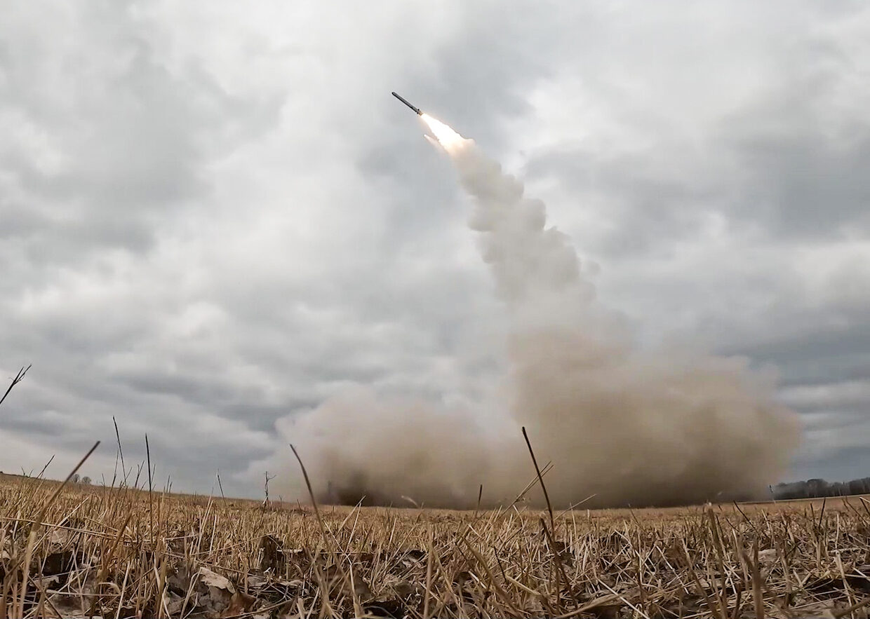 Click to enlarge Iskander missile Russia
