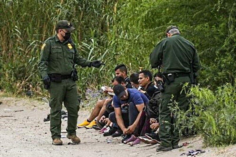 Click to enlarge illegal immigrants texas