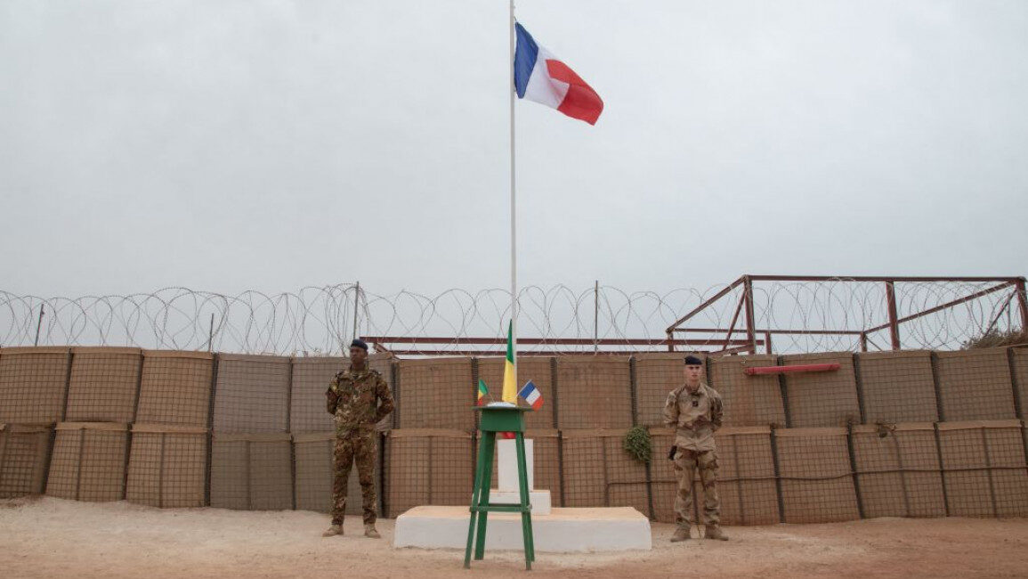 Click to enlarge french base mali